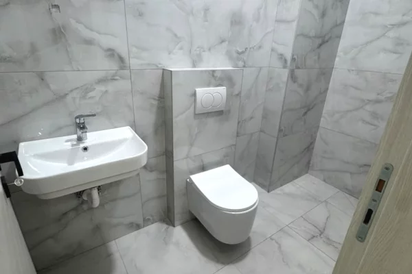 Shtepi me qera Apartament ne Tirane, 2+1, Mobilimi E mobiluar, Pagesa 550  Euro.