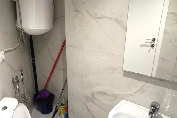 Shtepi me qera Apartament ne Tirane, 1+1, Mobilimi E mobiluar, Pagesa 55,000  Leke.