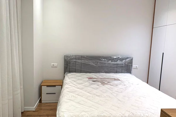 Shtepi me qera Apartament ne Tirane, 1+1, Mobilimi E mobiluar, Pagesa 57,000  Leke.