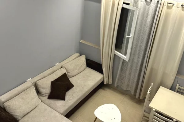 Duplex me qera 1+1 Kodra e Diellit 