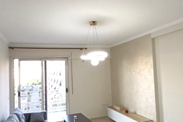 Apartament me qera përballë Delijorgjit 1+1