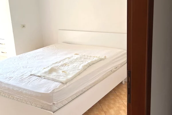 Apartament me qera 1+1 Oxhaku 