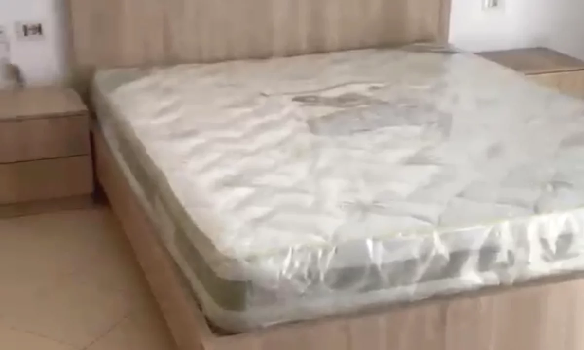 Shtepi me qera Apartament ne Tirane, 1+1, Mobilimi E mobiluar, Pagesa 45,000  Leke.