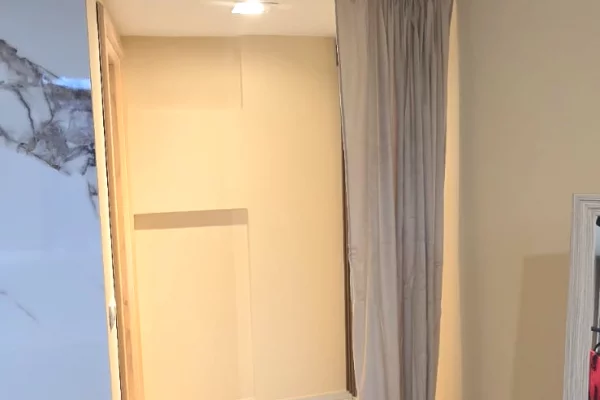 Jepet me qera dyqan fustane me qera i kompletuar dhe estetike