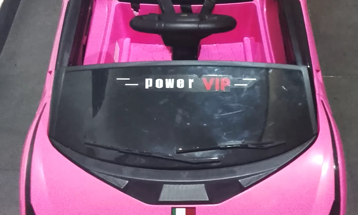 Shitet makine per femije