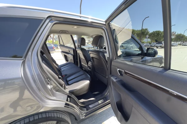 Makina ne shitje ne Tirane, Hyundai, 2010 Diesel,Kambio Automatik Pagesa 6,700  Euro.