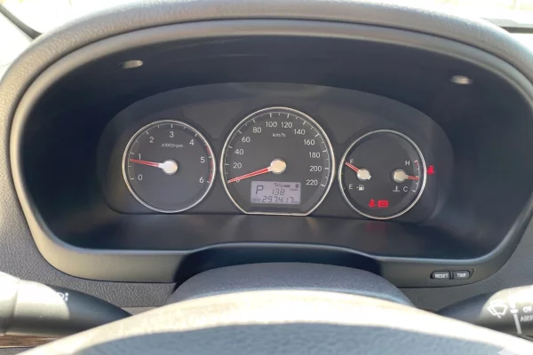 Makina ne shitje ne Tirane, Hyundai, 2010 Diesel,Kambio Automatik Pagesa 6,700  Euro.