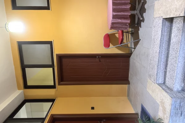 Shtepi me qera Apartament ne Tirane, 1+1, Mobilimi E mobiluar, Pagesa 35,000  Leke.