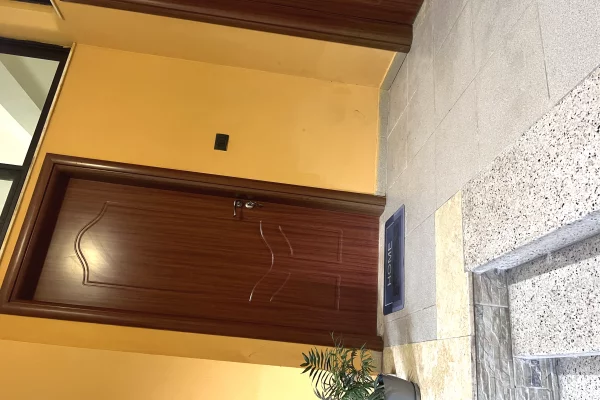 Shtepi me qera Apartament ne Tirane, 1+1, Mobilimi E mobiluar, Pagesa 35,000  Leke.