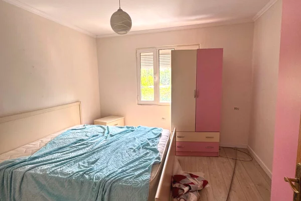 Shtepi ne shitje 1+1 ne Tirane - 115,000 Euro