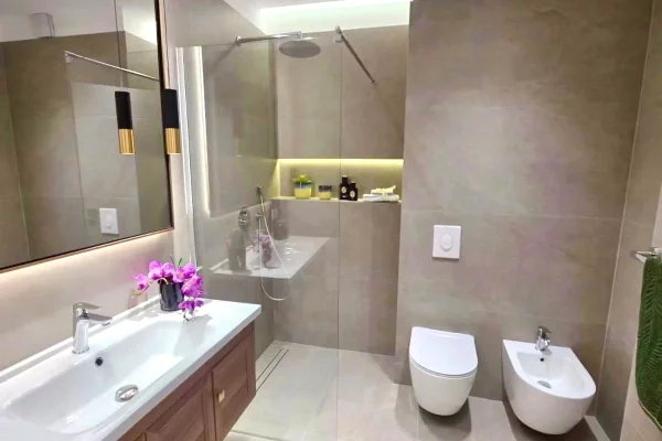 Shtepi ne shitje Apartament ne Tirane, 2+1, Mobilimi E mobiluar, Pagesa 259,000  Euro.