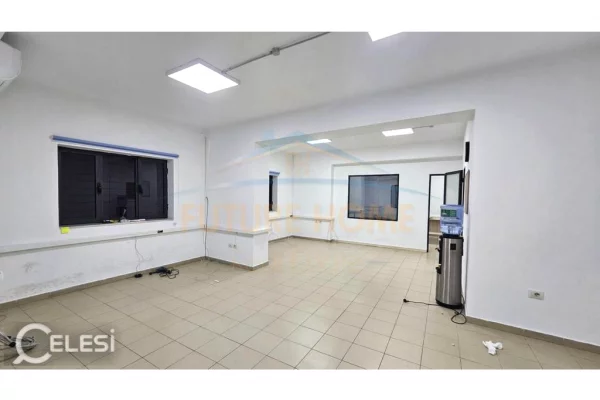 Ambient biznesi me qera 1+1 ne Tirane - 750 Euro