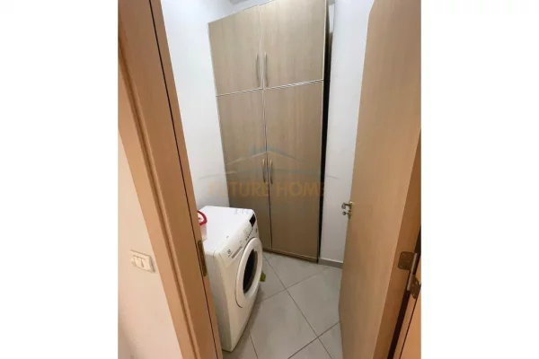Shtepi me qera Apartament ne Tirane, 2+1, Mobilimi E mobiluar, Pagesa 750  Euro.
