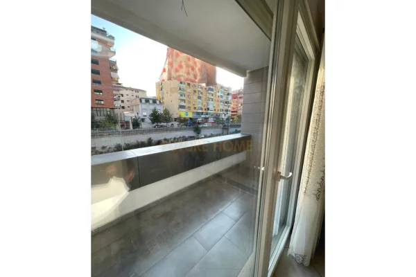 Shtepi me qera Apartament ne Tirane, 2+1, Mobilimi E mobiluar, Pagesa 750  Euro.