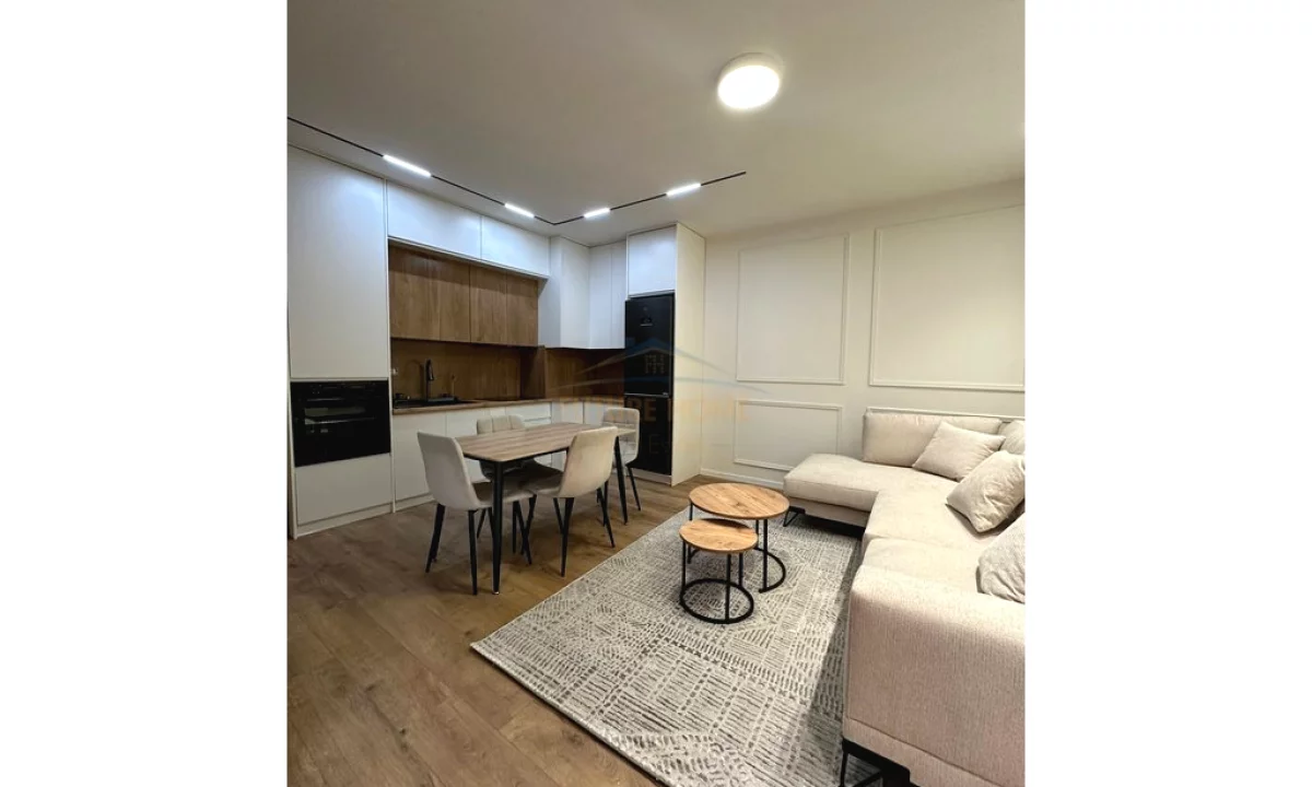 Shtepi me qera Apartament ne Tirane, 1+1, Mobilimi E mobiluar, Pagesa 600  Euro.