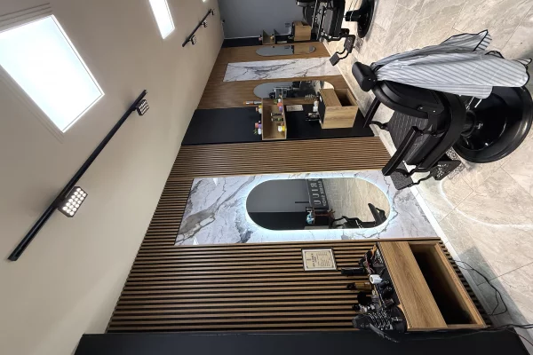 🔥 Shitet Biznesi Berber Shop ne Super Lokacion – Rruga Ndre Mjeda, Tirane ✂️🏢