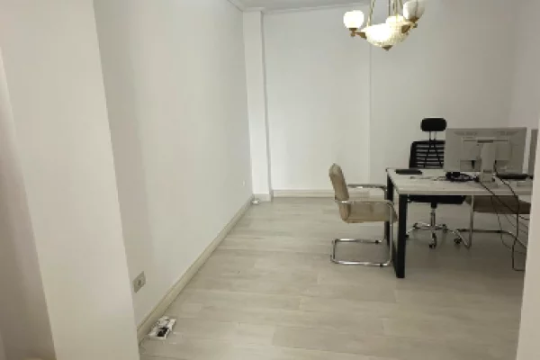 ✅ Zyre Moderne me Qira ne Zonen e Bllokut