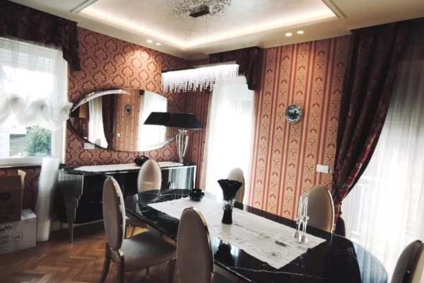 Shtepi me qera Apartament ne Tirane, 2+1, Mobilimi E mobiluar, Pagesa 1,803  Euro.