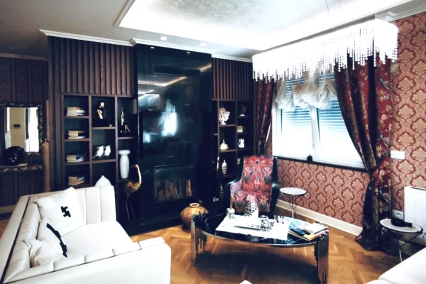 Shtepi me qera 2+1 ne Tirane - 1,803 Euro