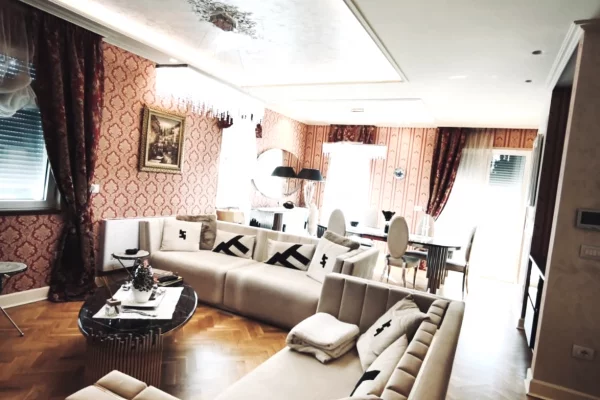 Shtepi me qera Apartament ne Tirane, 2+1, Mobilimi E mobiluar, Pagesa 1,803  Euro.