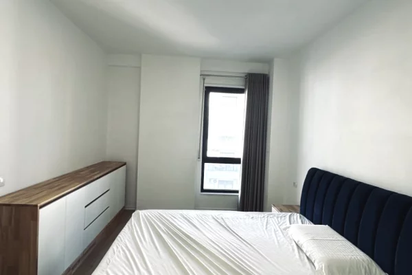 Shtepi ne shitje Apartament ne Tirane, 3+1, Mobilimi Pjeserisht e mobiluar, Pagesa 370,050  Euro.