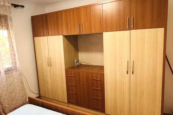 Shtepi ne shitje Apartament ne Tirane, 1+1, Mobilimi E mobiluar, Pagesa 11,500,050  Leke.