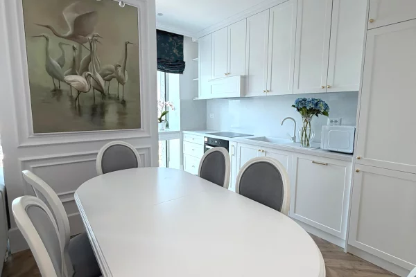 Shtepi me qera Apartament ne Tirane, 2+1, Mobilimi E mobiluar, Pagesa 3,501  Euro.