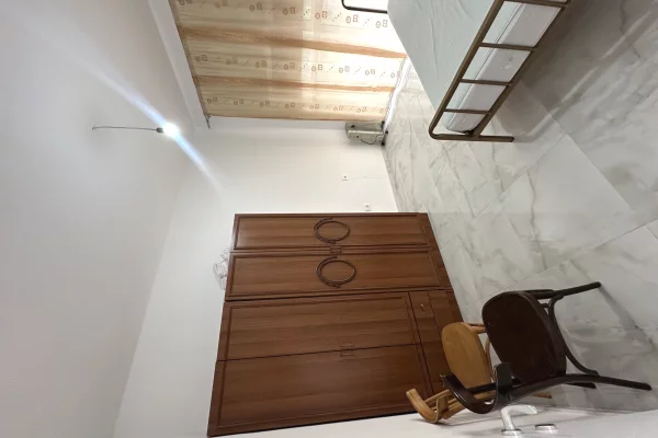 Shtepi me qera Apartament ne Tirane, 2+1, Mobilimi E mobiluar, Pagesa 45,000  Leke.