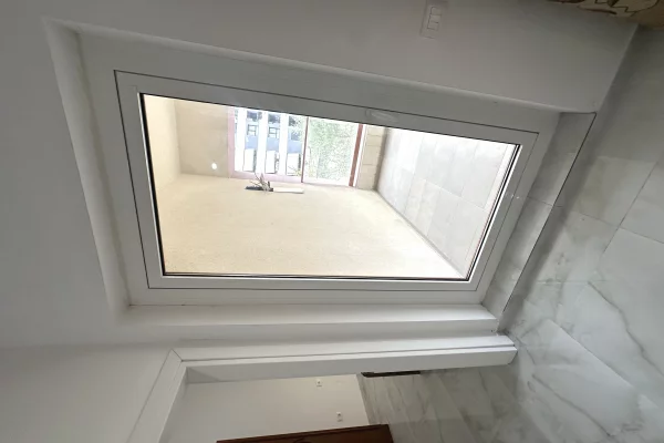 Shtepi me qera Apartament ne Tirane, 2+1, Mobilimi E mobiluar, Pagesa 45,000  Leke.