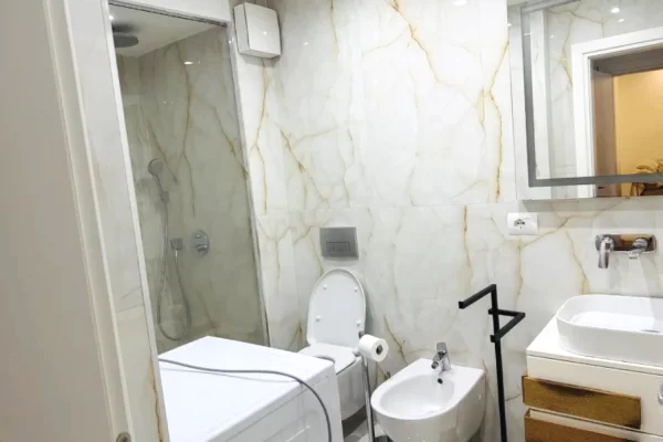 Shtepi me qera Apartament ne Tirane, 2+1, Mobilimi E mobiluar, Pagesa 75,007  Leke.