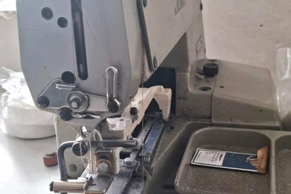 Shitet linje prodhimi rrobaqepsie - Makina qepese ne shitje