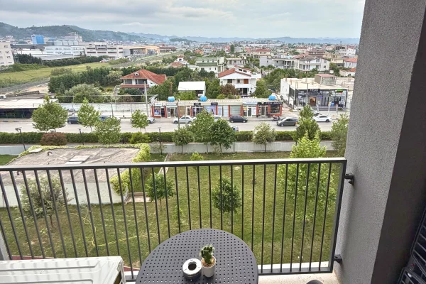 Shtepi me qera Apartament ne Tirane, 1+1, Mobilimi E mobiluar, Pagesa 49,000  Leke.