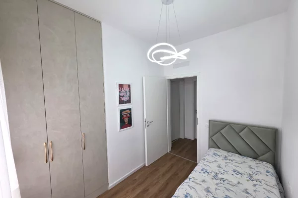 Shtepi me qera Apartament ne Tirane, 2+1, Mobilimi E mobiluar, Pagesa 50,000  Leke.