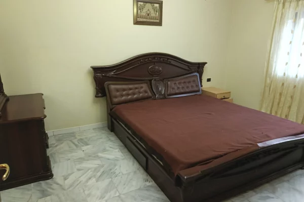 Shtepi me qera Apartament ne Tirane, 2+1, Mobilimi E mobiluar, Pagesa 370  Euro.