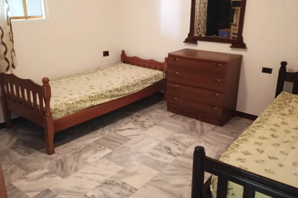 Shtepi me qera Apartament ne Tirane, 2+1, Mobilimi E mobiluar, Pagesa 370  Euro.