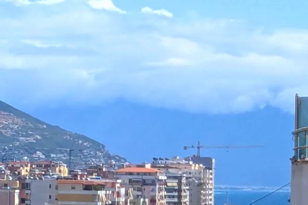 OKAZION SHITET APARTAMENT 2+1+2 + 2 BALLKONE NE ZEMER TE TRANSBALLKANIKES ME PAMJE DETI