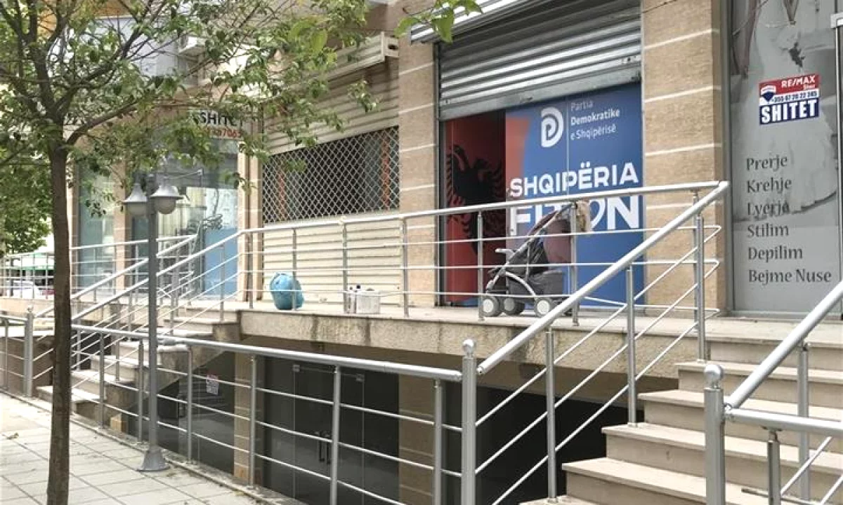 Shitet ambient biznesi ne Durres 