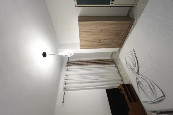 Shtepi me qera Shtepi Private ne Tirane, 2+1, Mobilimi E mobiluar, Pagesa 37,000  Leke.