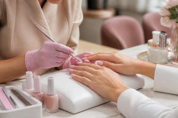 Health and Beauty Services in Tirana - 1,500 Leke