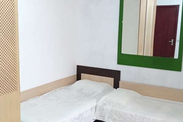 Shtepi me qera Apartament ne Tirane, Garsoniere, Mobilimi E mobiluar, Pagesa 30,000  Leke.