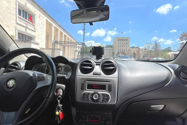Cars for sale in Tirana, Alfa Romeo, 2012 Benzine,Kambio Manual Payment 3,999  Euro.