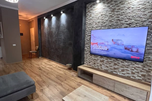 Shtepi ne shitje Apartament ne Tirane, 2+1, Mobilimi E mobiluar, Pagesa 25,000,000  Leke.