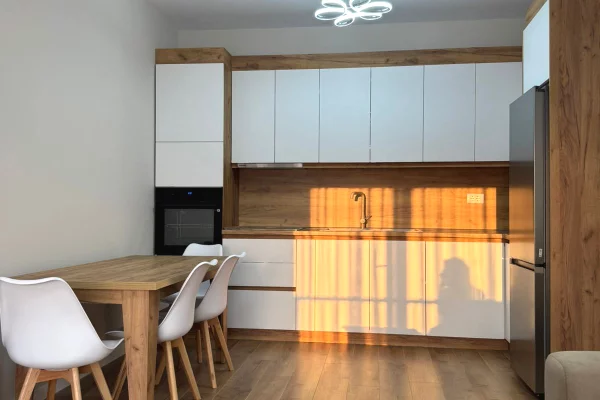 🏡 Apartament Modern 2+1+2 me Qira te Univers City ✨