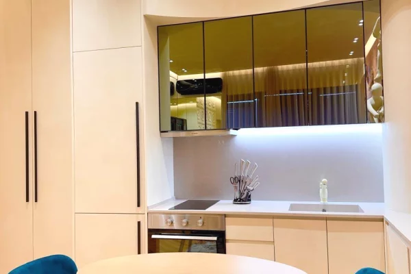 Shtepi me qera Apartament ne Tirane, 1+1, Mobilimi E mobiluar, Pagesa 1,000  Euro.