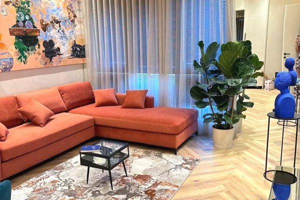 Apartament modern 1+1 qera, Square 21 , Rruga e Kavajes , Tirane.
