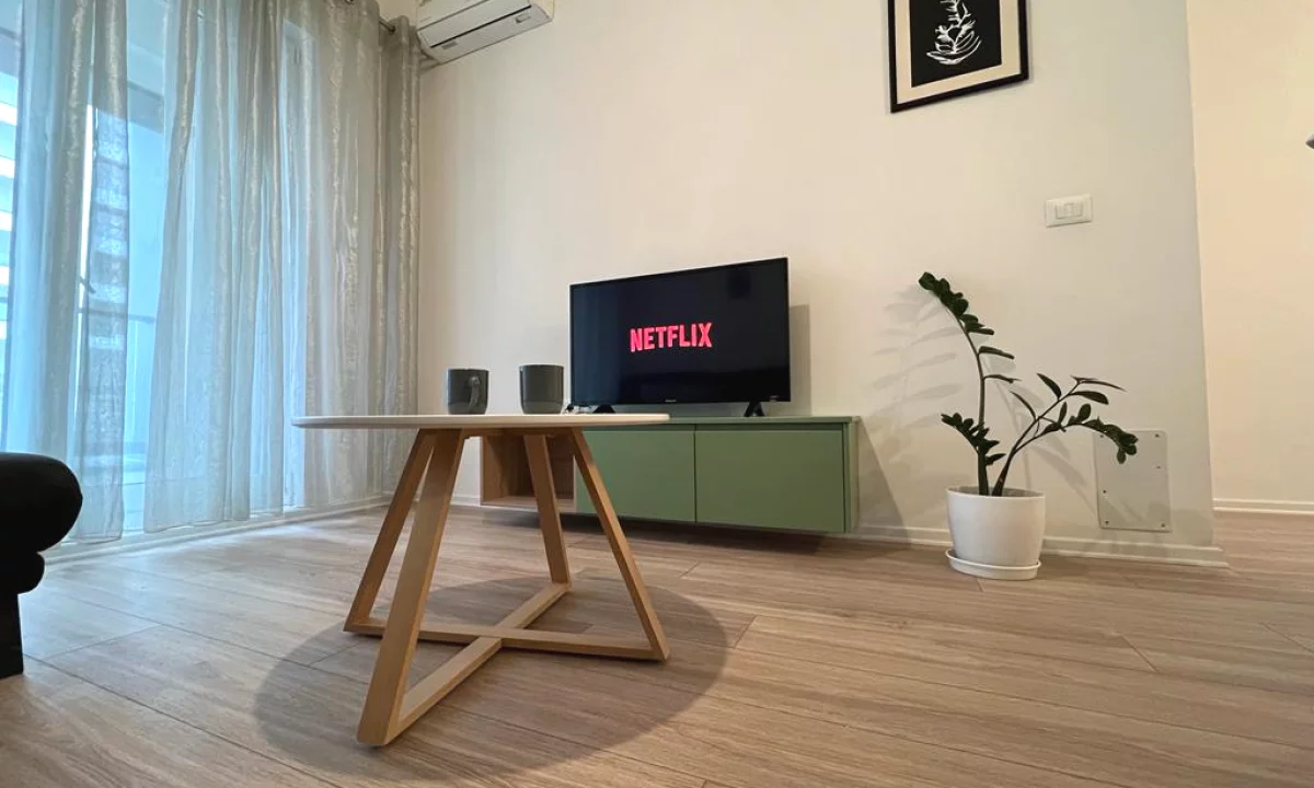 Shtepi me qera Apartament ne Tirane, 1+1, Mobilimi E mobiluar, Pagesa 700  Euro.