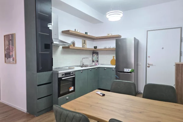 Shtepi me qera Apartament ne Tirane, 2+1, Mobilimi E mobiluar, Pagesa 50,000  Leke.