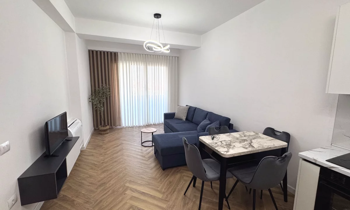 Shtepi me qera Apartament ne Tirane, 1+1, Mobilimi E mobiluar, Pagesa 55,000  Leke.