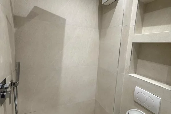 Shtepi me qera Apartament ne Tirane, 1+1, Mobilimi E mobiluar, Pagesa 50,000  Leke.