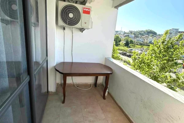 Shtepi me qera Apartament ne Tirane, 2+1, Mobilimi E mobiluar, Pagesa 40,000  Leke.